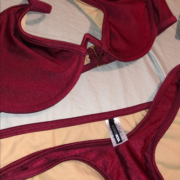 SOLD - Picture 3 of 4